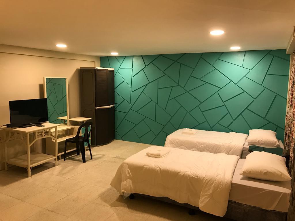 ホテル Residencia Marfel タクロバン エクステリア 写真