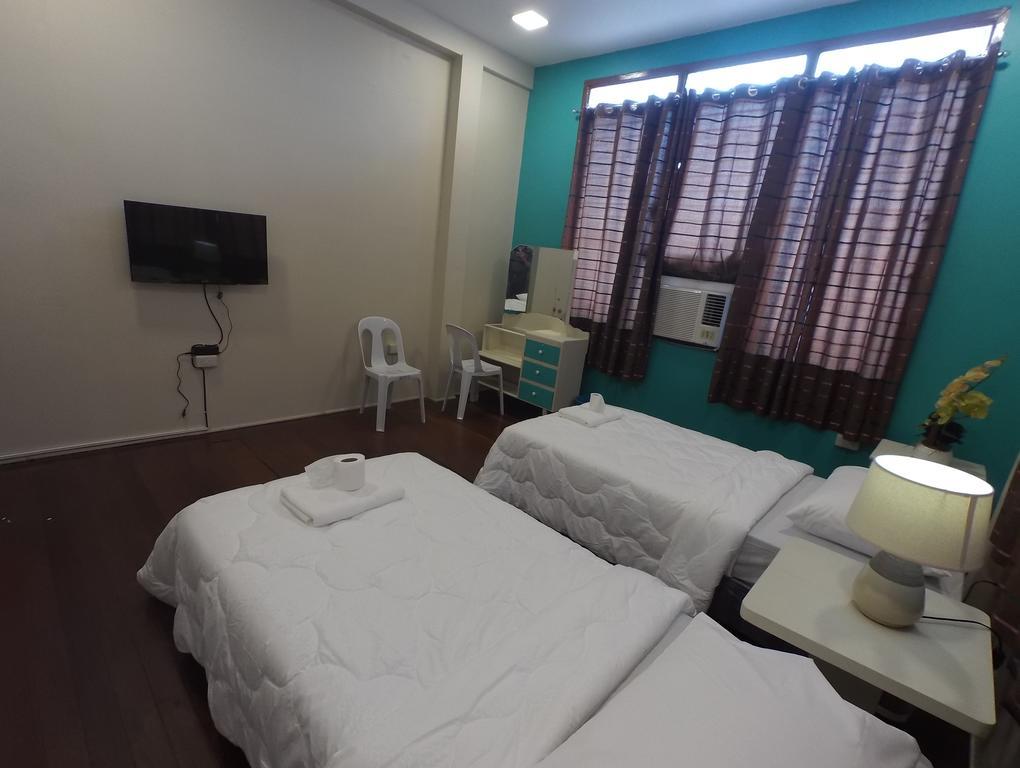 ホテル Residencia Marfel タクロバン エクステリア 写真